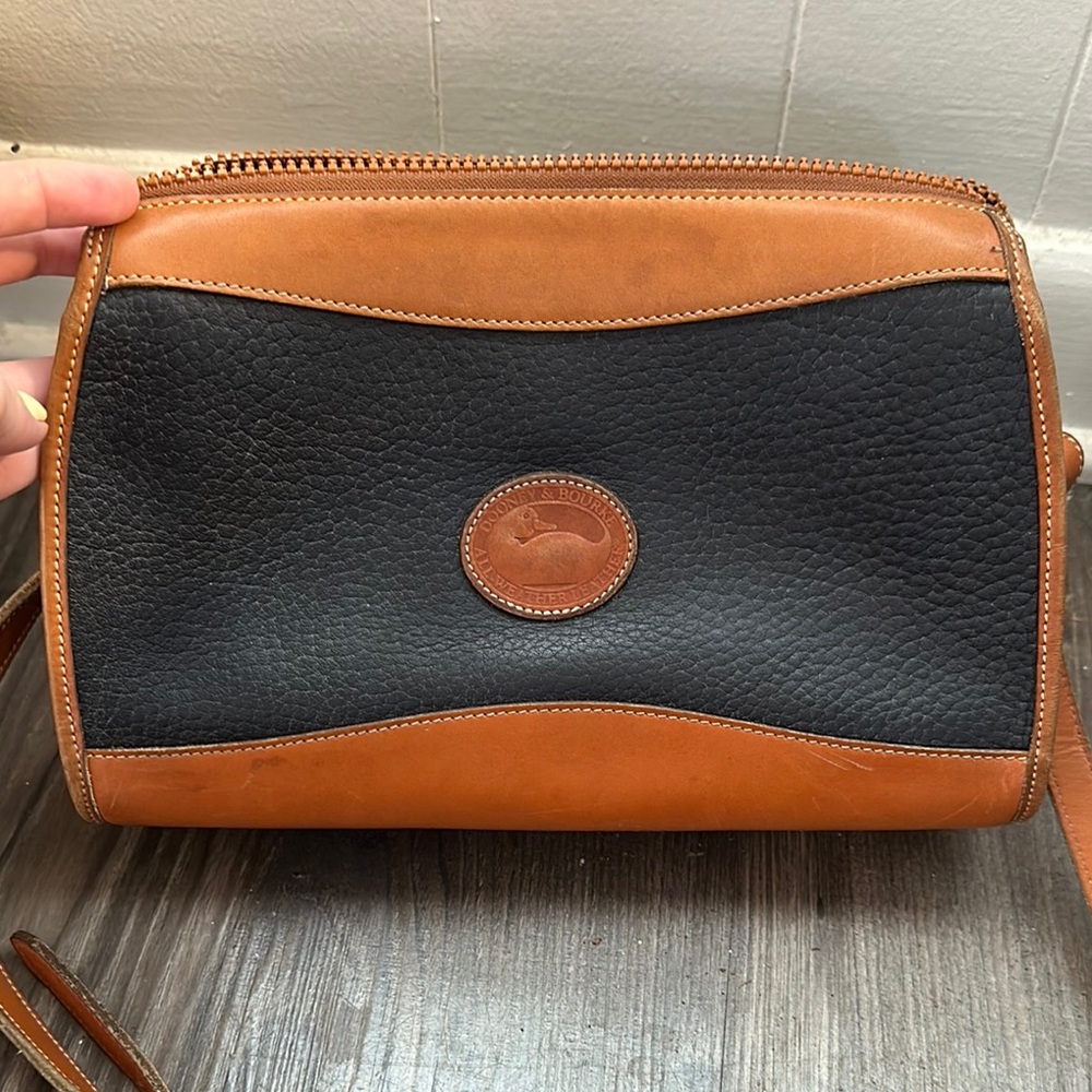 Vintage Leather Dooney and Bourke